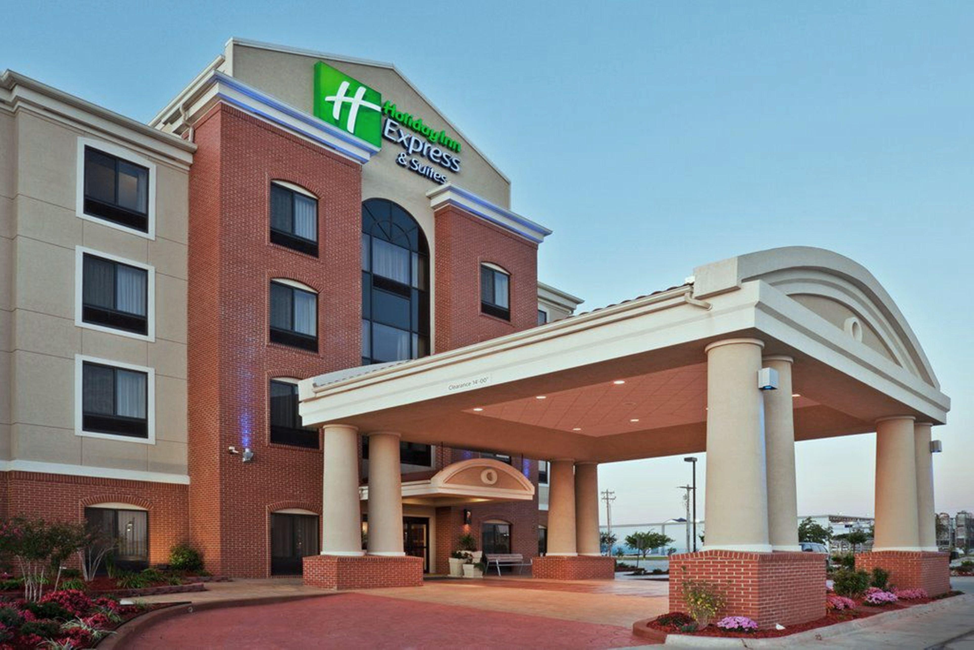 Holiday Inn Express Greensburg, An Ihg Hotel Exterior photo